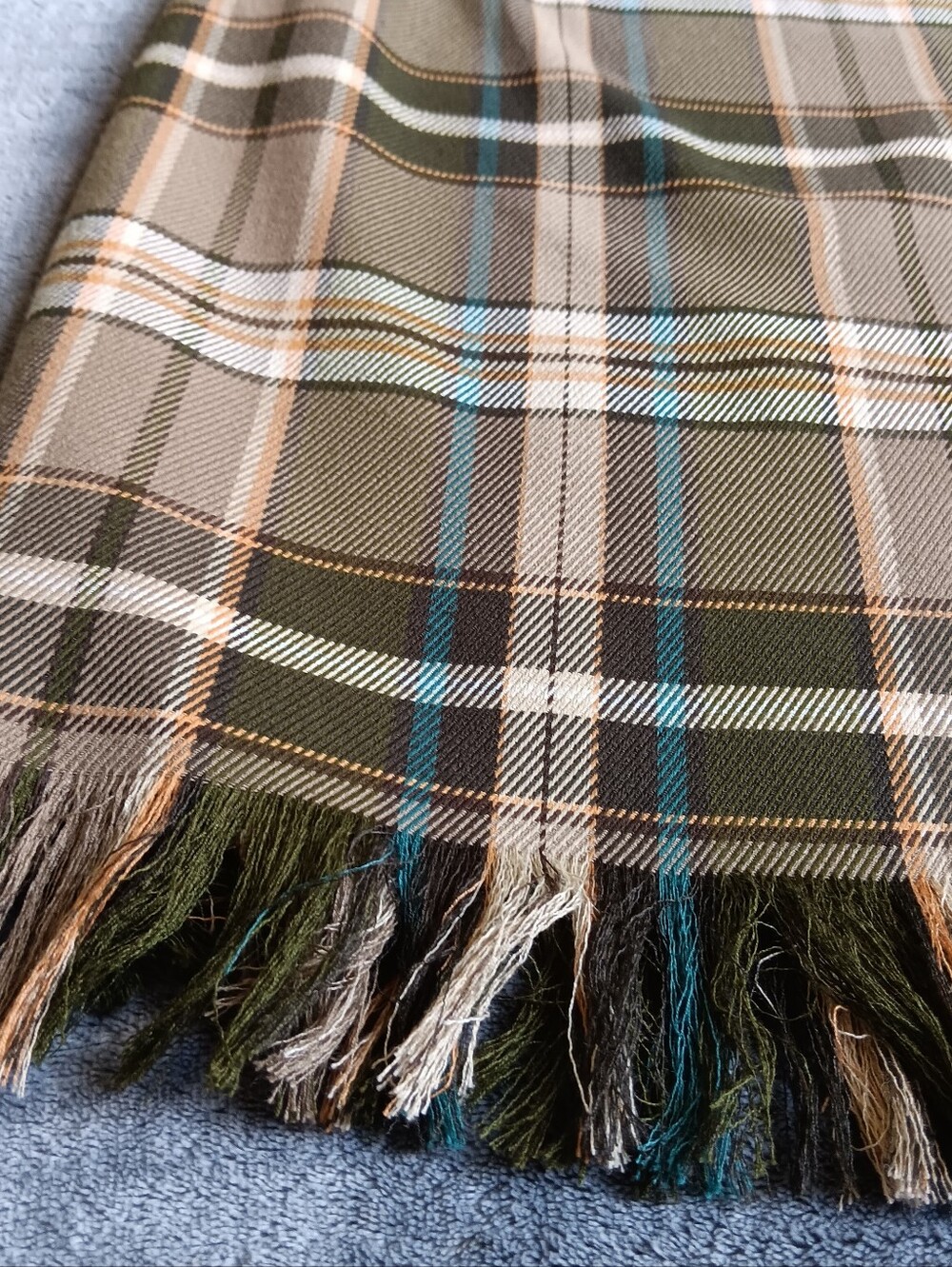 Green Plaid Fringe Hem Vintage Pencil Skirt, Boho Academia, Womens Size 12 - Picture 5 of 10